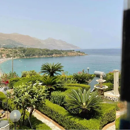 Casa Rossa Scopello *