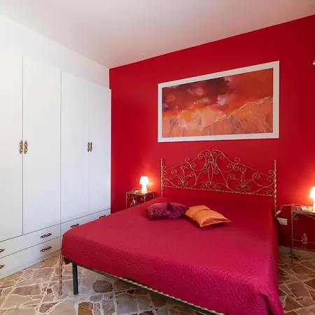 Casa Rossa Scopello *
