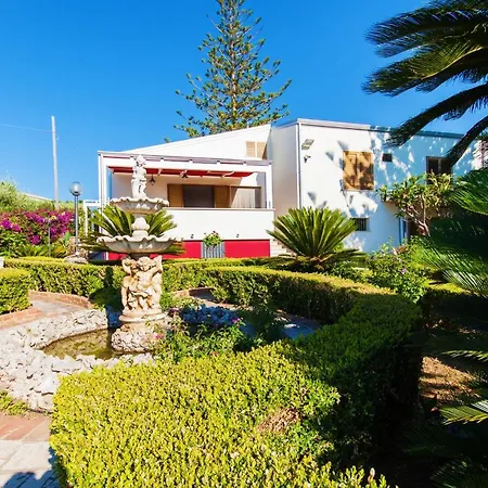 Casa Rossa Scopello * Castellammare del Golfo