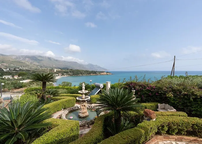 Casa Rossa Scopello * Castellammare del Golfo