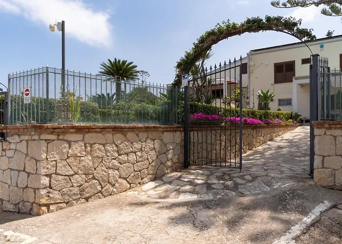 Casa Rossa Scopello Castellammare del Golfo