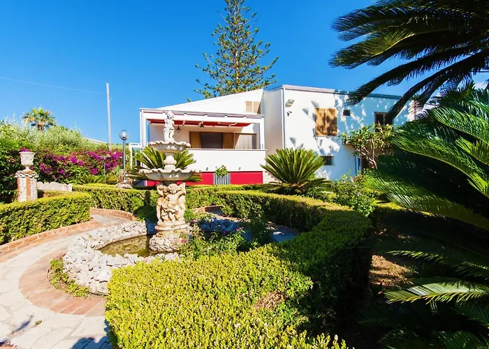 Casa Rossa Scopello * Castellammare del Golfo