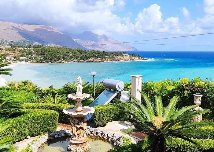 Casa Rossa Scopello * Castellammare del Golfo